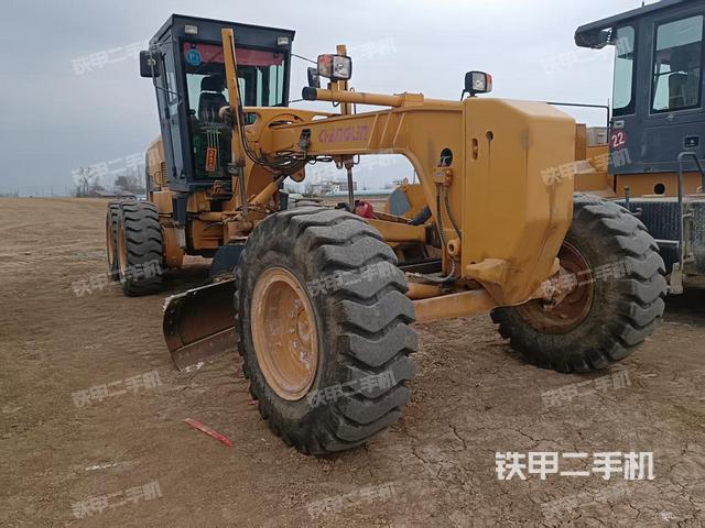 整機右后45°(設備外觀及核心部件) 整機右后45°(設備外觀及核心部件)