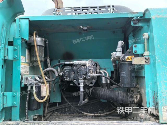 液壓泵室（大件艙室）