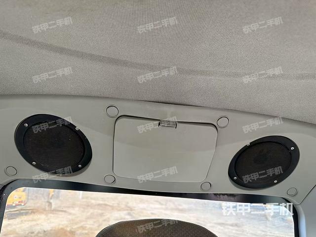 駕駛室頂部（整機(jī)外觀）