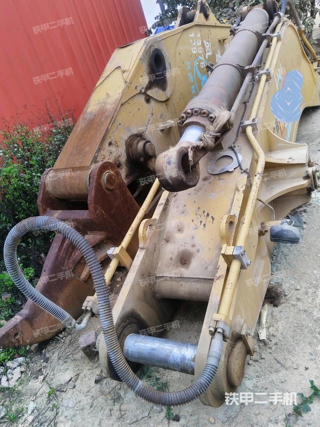 整機(jī)左側(cè)（設(shè)備外觀及核心部件）