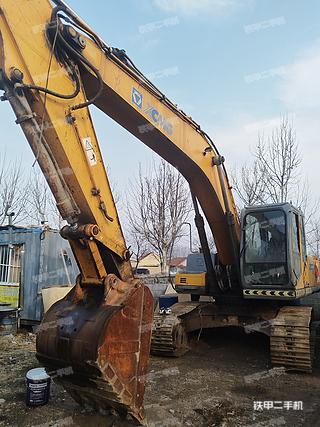 威海市出售 徐工 XE215C 挖掘机