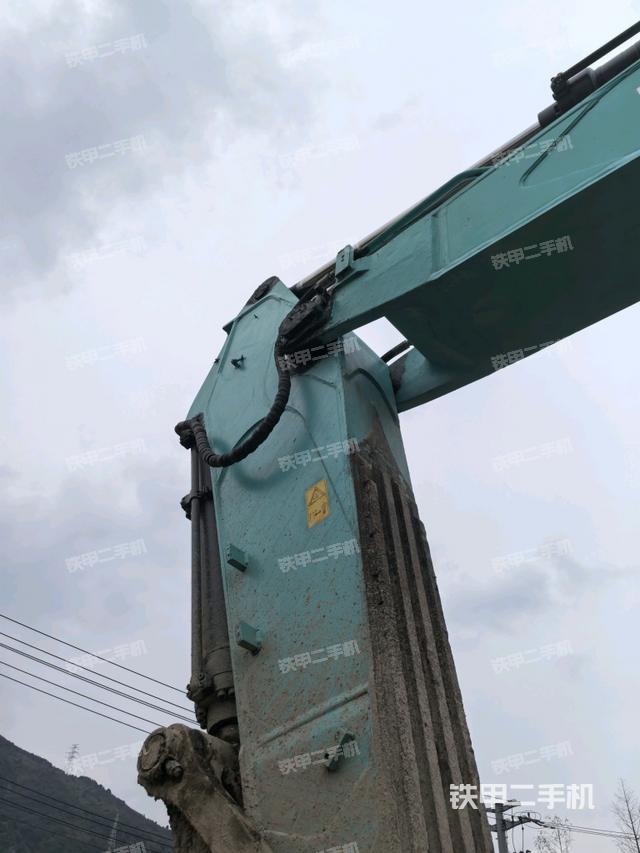 小臂整體左后（工作和回轉(zhuǎn)裝置）