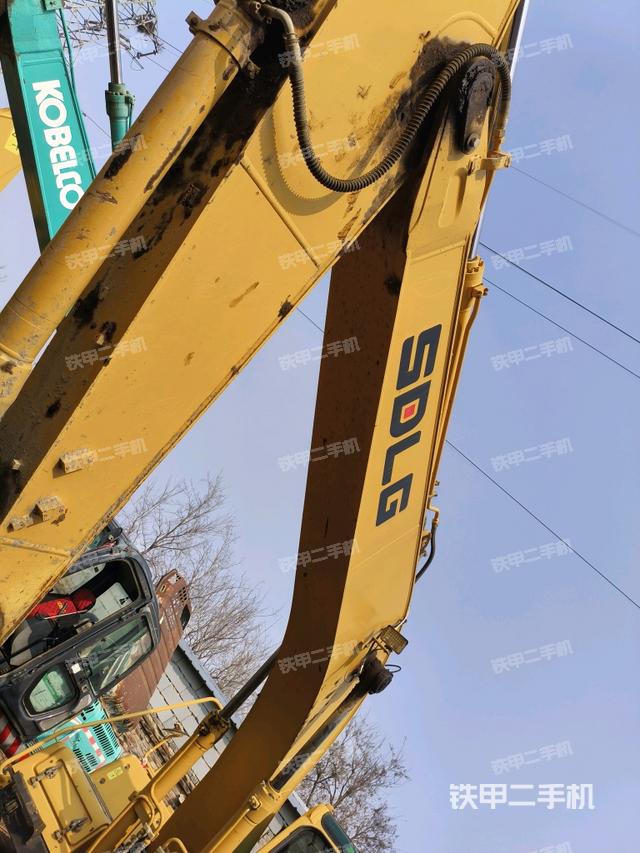 大臂整體?右側(cè)（工作和回轉(zhuǎn)裝置）