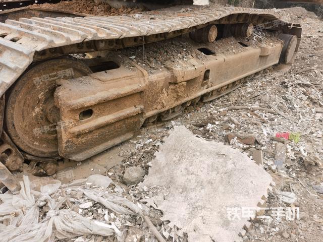 左侧履带整体 （行走机构）