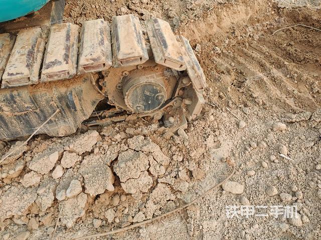 單側(cè)履帶整體（整機外觀）