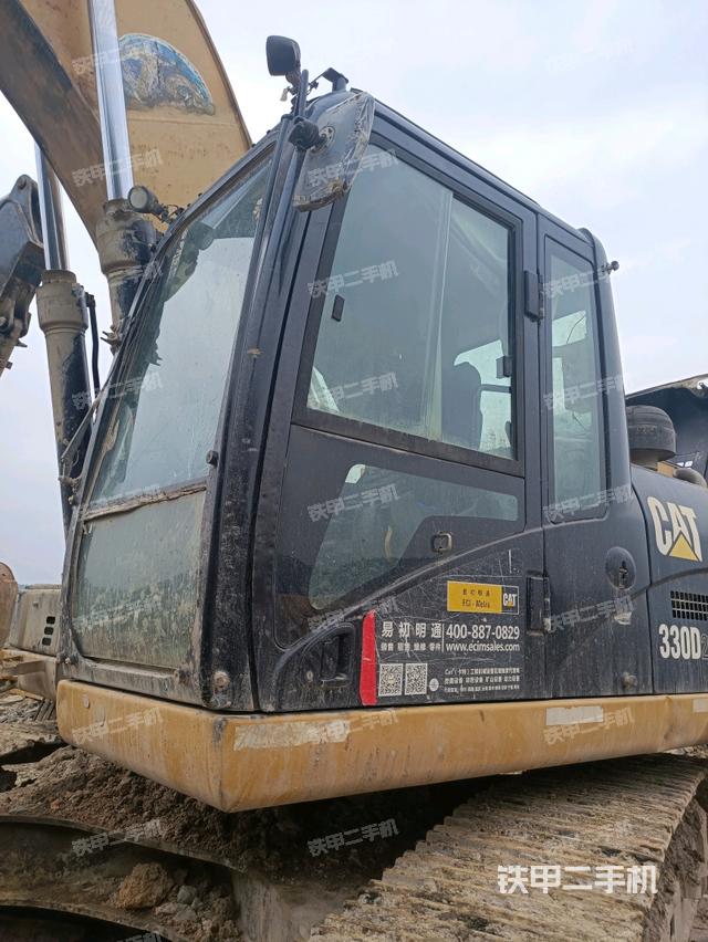 驾驶室左前45度（驾驶室部分）