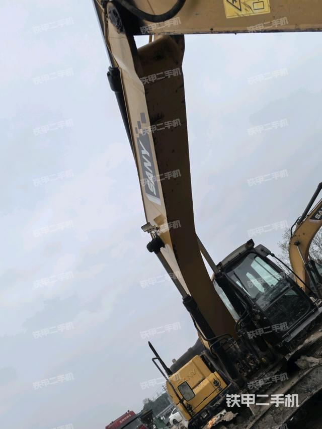 大臂油缸整體?豎拍（工作和回轉(zhuǎn)裝置）