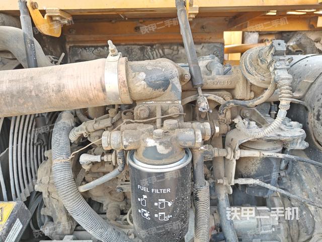 發(fā)動(dòng)機(jī)室(上車(chē)部件) 發(fā)動(dòng)機(jī)室(上車(chē)部件)