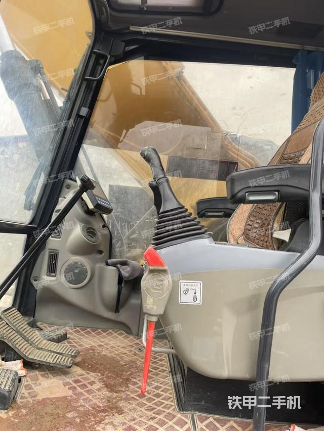 發(fā)動機整體俯視（整機外觀）