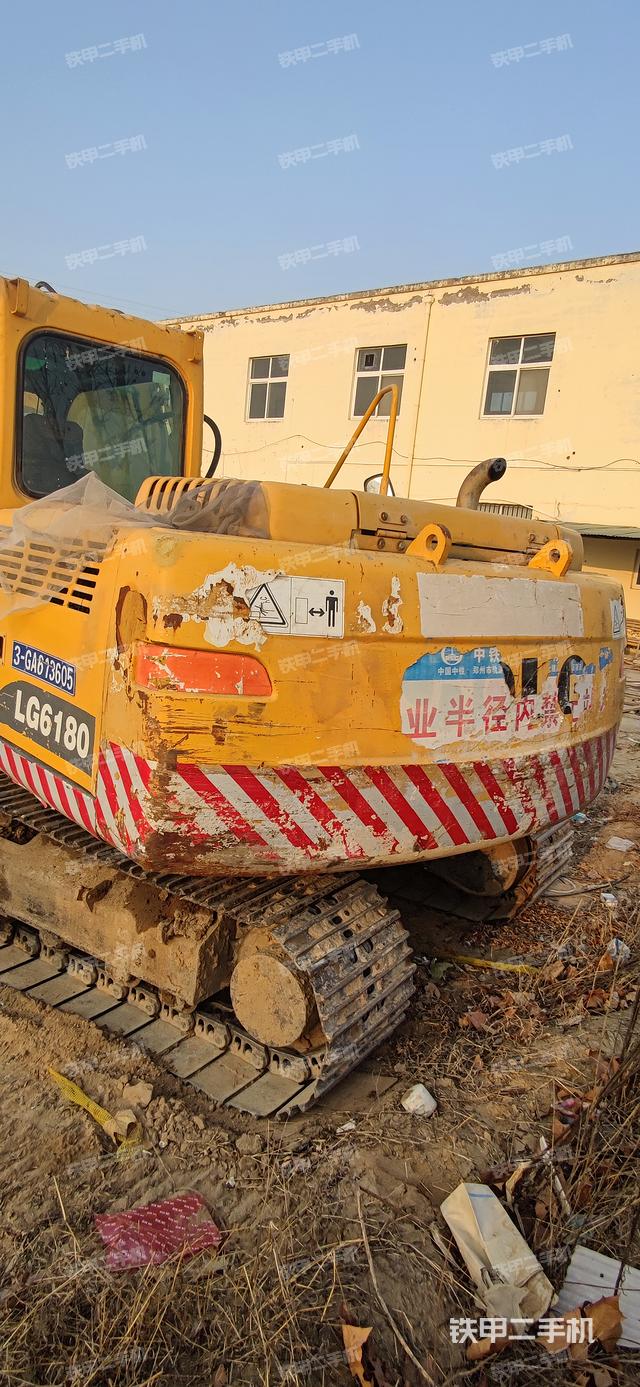 整機右后45°（整機外觀）