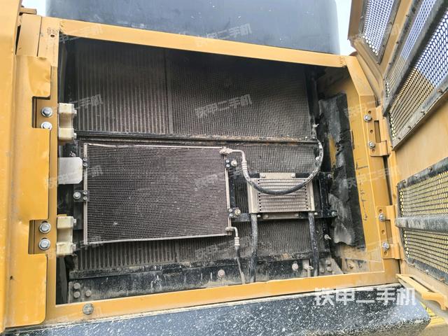 散热器正面（大件舱室）