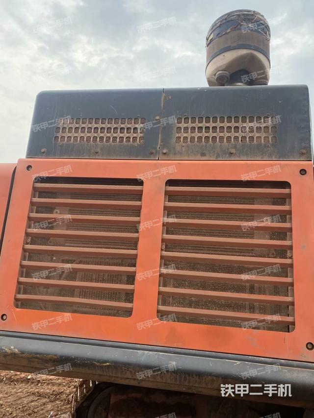 散熱器正面（大件艙室）