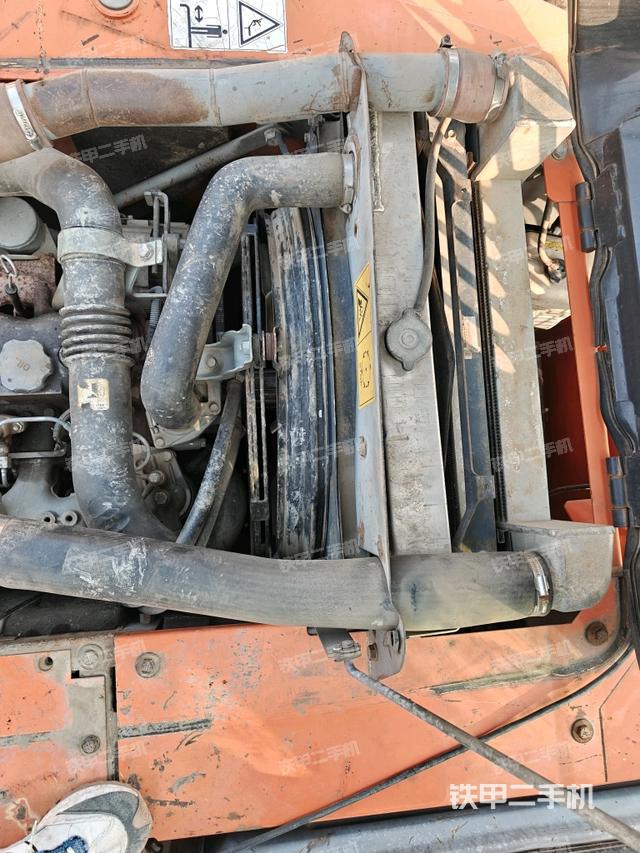 水箱+風扇特寫（上車部件）