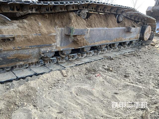 單側(cè)履帶整體（整機外觀）