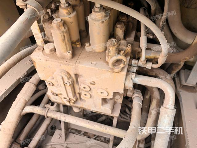 分配閥（上車部件）