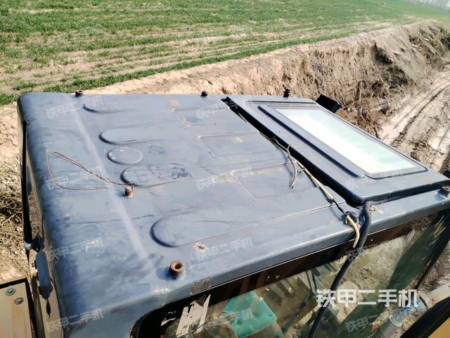 駕駛室頂部俯視(上車部件) 駕駛室頂部俯視(上車部件)