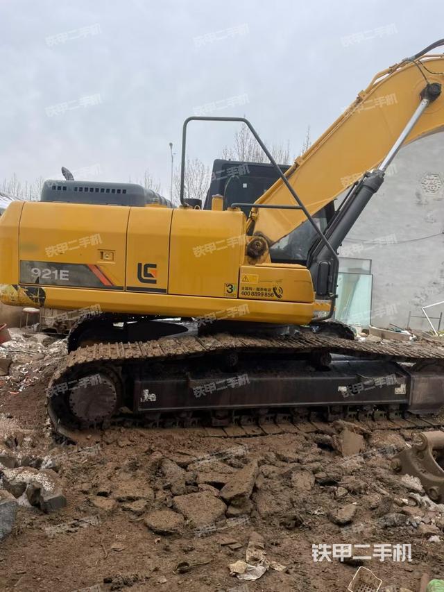 整機右后45°（整機外觀）