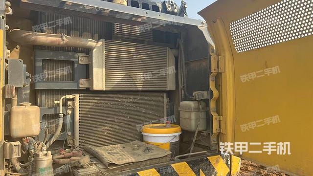 散熱器正面（大件艙室）