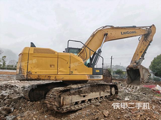 右后45(整機(jī)外觀) 右后45(整機(jī)外觀)