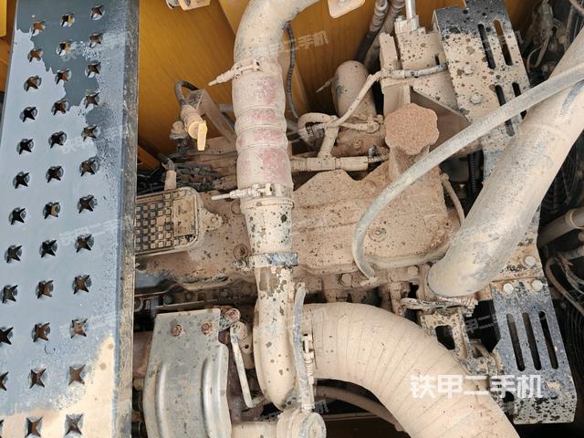 水箱+風(fēng)扇特寫(xiě)(上車(chē)部件) 水箱+風(fēng)扇特寫(xiě)(上車(chē)部件)