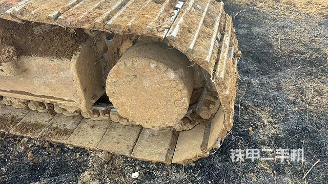 左驅(qū)動(dòng)輪（行走機(jī)構(gòu)）