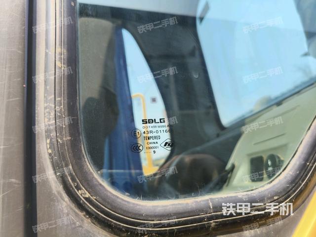 后窗玻璃角標(biāo)（駕駛室部分）