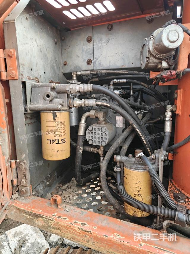 液壓泵室（大件艙室）