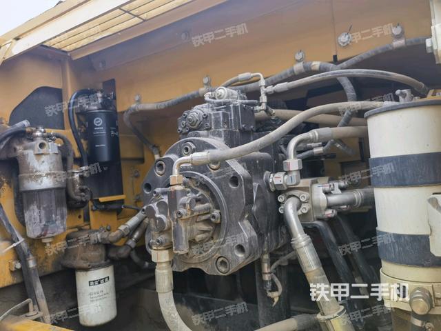 液压泵室（大件舱室）