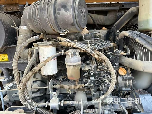 發(fā)動機(jī)整體俯視（整機(jī)外觀）