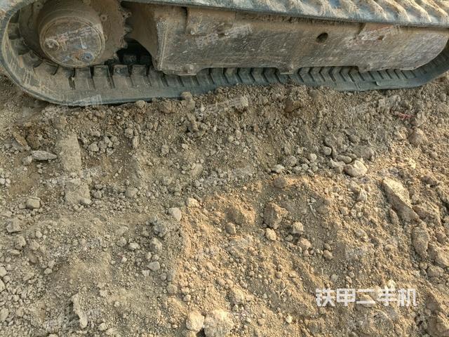 右側(cè)履帶整體?（行走機構(gòu)）