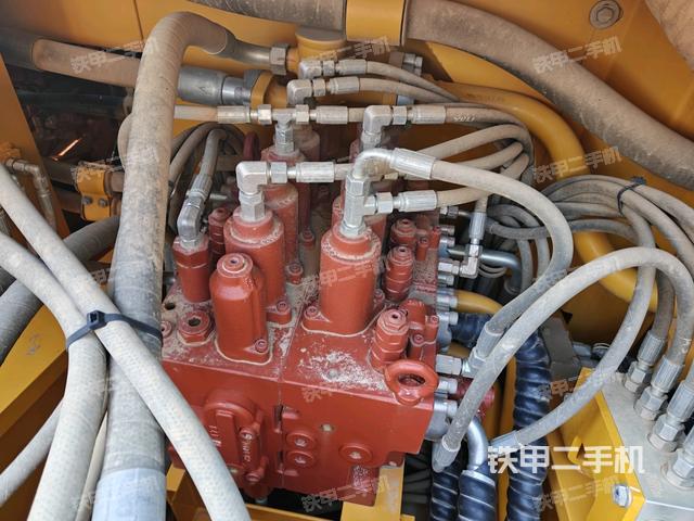 分配閥（上車部件）