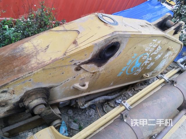 整機(jī)右側(cè)（設(shè)備外觀及核心部件）