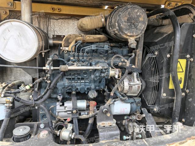 發(fā)動(dòng)機(jī)室(上車部件) 發(fā)動(dòng)機(jī)室(上車部件)