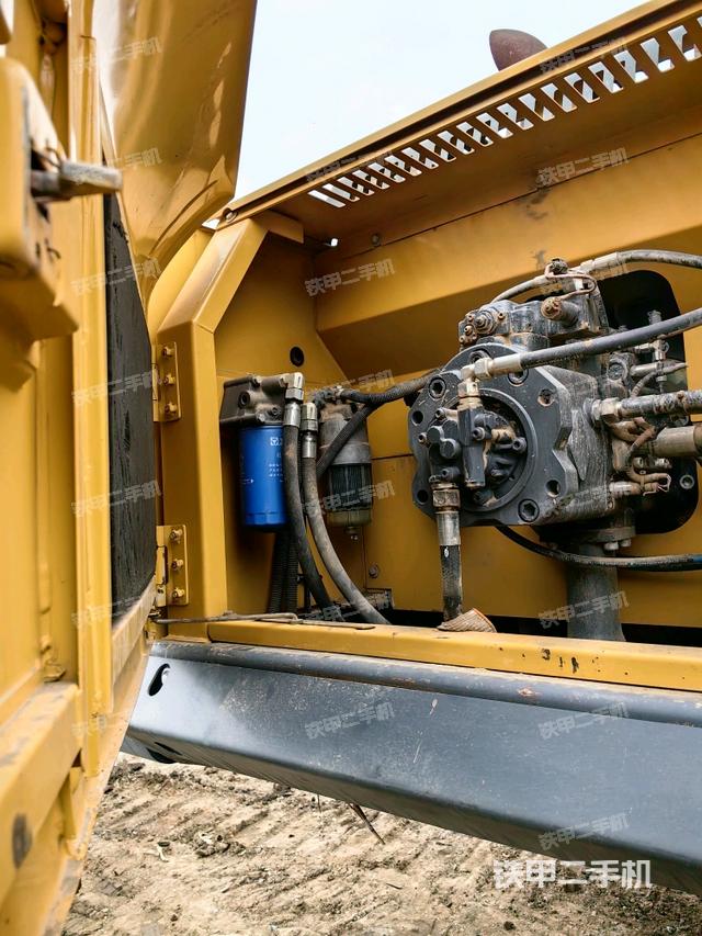 液壓泵室（大件艙室）