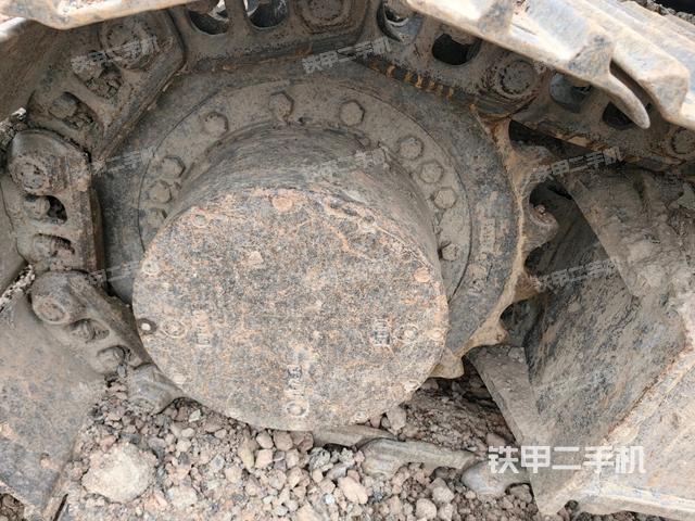 右驅(qū)動(dòng)輪（行走機(jī)構(gòu)）