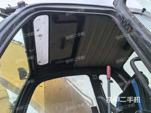 頂棚整體(駕駛室部分) 頂棚整體(駕駛室部分)