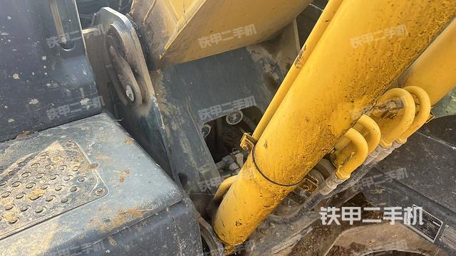 大臂根部?斜視（工作和回轉(zhuǎn)裝置）