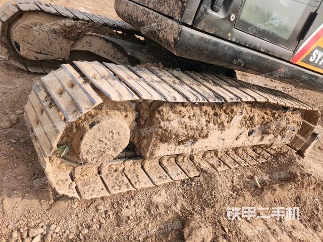 右側(cè)履帶整體?（行走機構(gòu)）