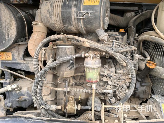 發(fā)動機(jī)整體俯視（整機(jī)外觀）