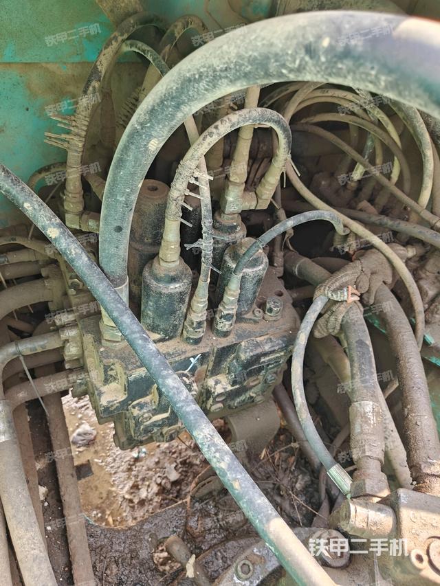 分配閥（上車部件）