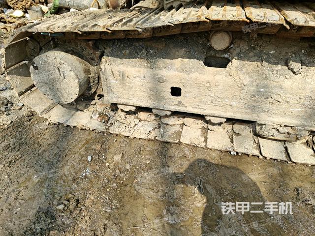 左托鏈輪和鏈筋（行走機(jī)構(gòu)）