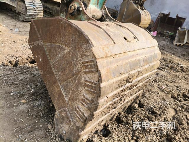 鏟斗45度（工作和回轉(zhuǎn)裝置）