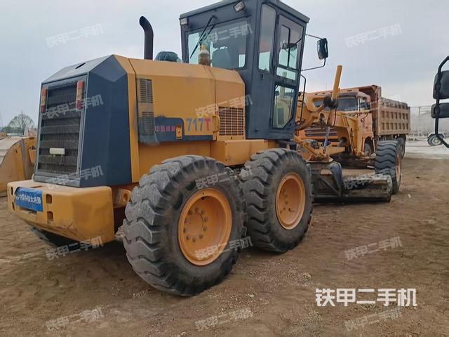 整機右側(設備外觀及核心部件) 整機右側(設備外觀及核心部件)