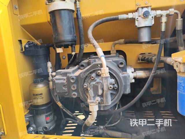 液壓泵室(大件艙室) 液壓泵室(大件艙室)