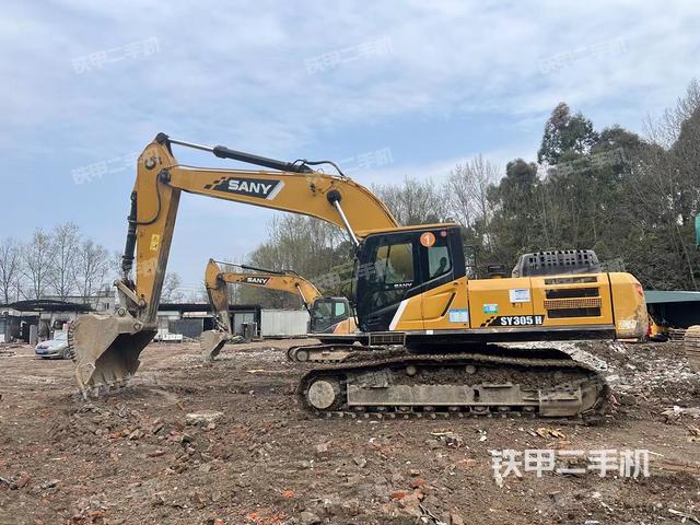 左后45（整機外觀）