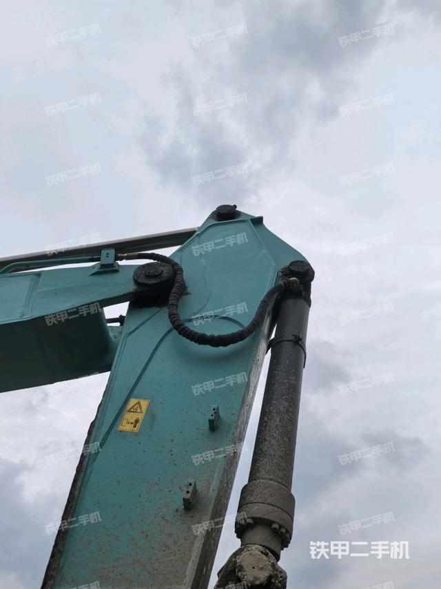 小臂整體右前（工作和回轉(zhuǎn)裝置）