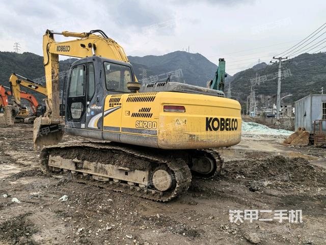 左后45(整機(jī)外觀) 左后45(整機(jī)外觀)