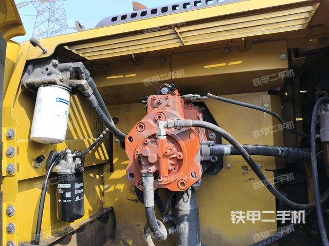 液壓泵室(大件艙室) 液壓泵室(大件艙室)