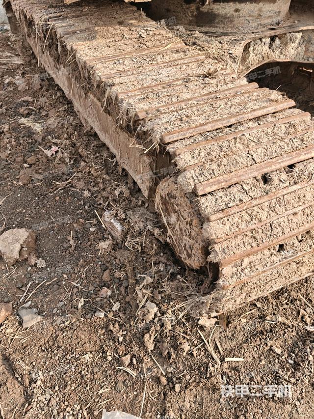 右側履帶整體（行走機構）