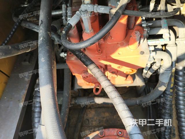 分配閥(上車(chē)部件) 分配閥(上車(chē)部件)